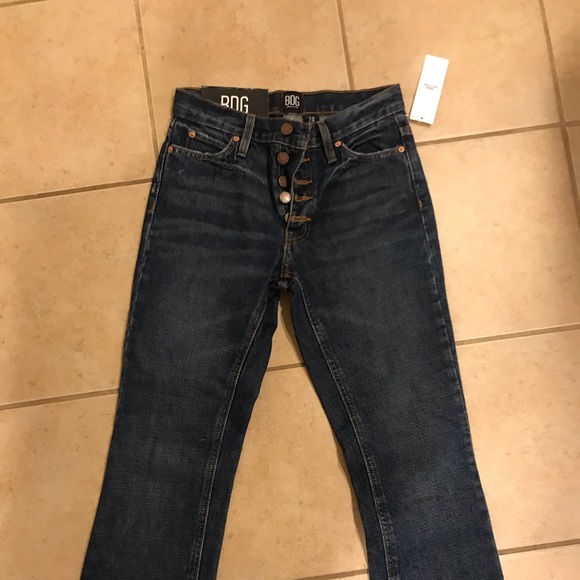 BDG Mid-Rise Bootcut Jeans - Picture 2 of 6